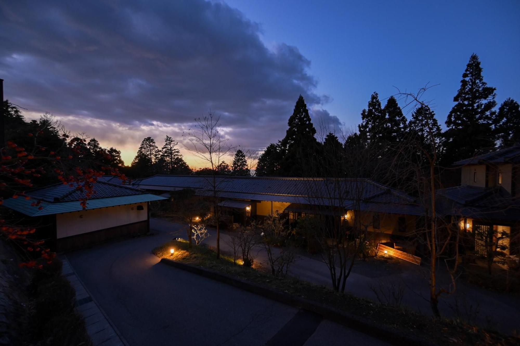 Kaze No Tani No Iori Hotel Gamagori Exterior foto